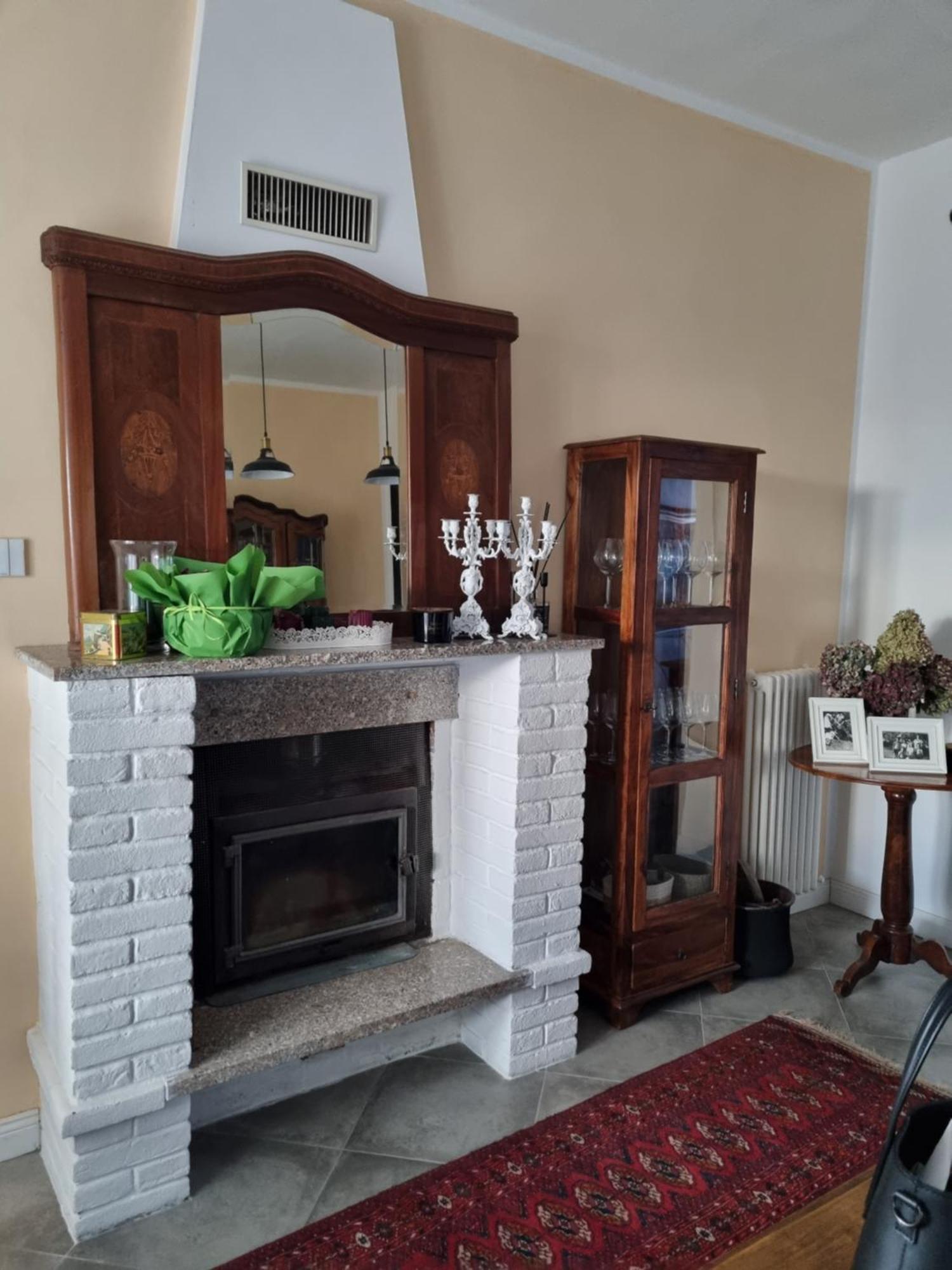 I Tre Merli Mortara Buitenkant foto
